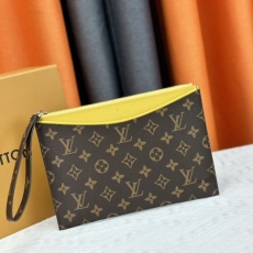 Louis Vuitton Clutch Bags